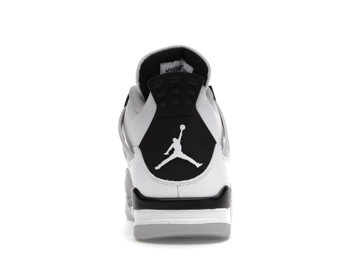 Jordan 4 Retro Militärschwarz