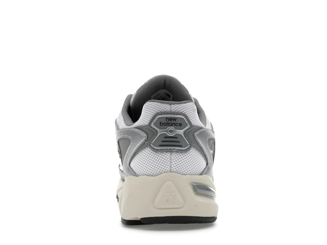 New Balance 725v1 Metallic Silber Schiefergrau