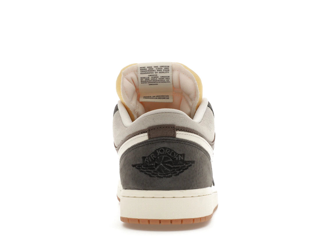 Jordan 1 Low SNKRS Day Korea Magpie (2023)