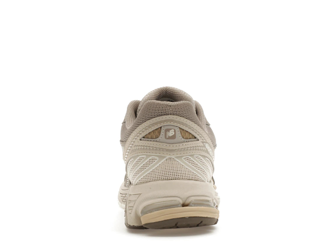 New Balance 860v2 Mars