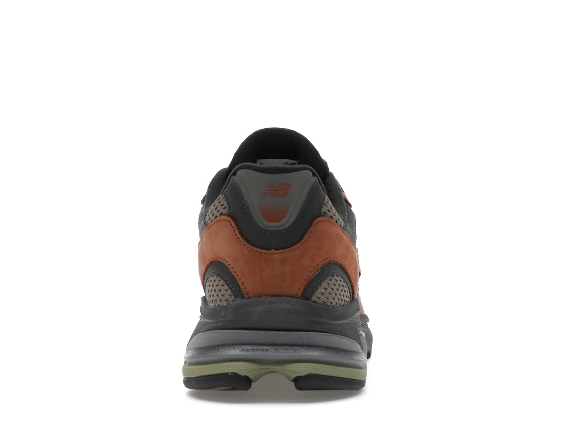 New Balance 2010 Braun
