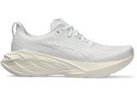ASICS Novablast 4 Weiß