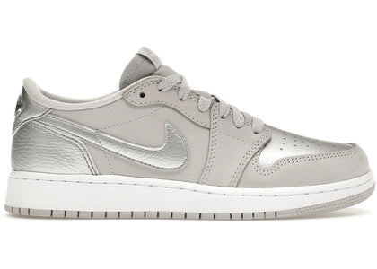 Jordan 1 Low OG Metallic Silver (GS) - authentic Jordan sneakers