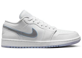 Jordan 1 Low SE Dare to Fly (Women's) - vue 360