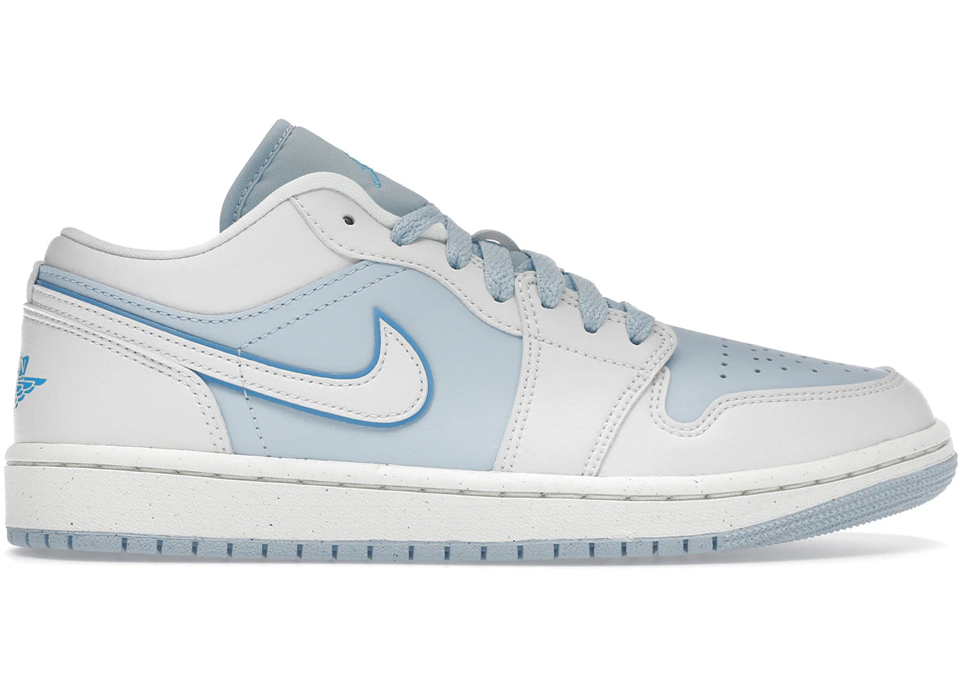 Jordan 1 Low SE Reverse Ice Blue (Damen) % - vue 360