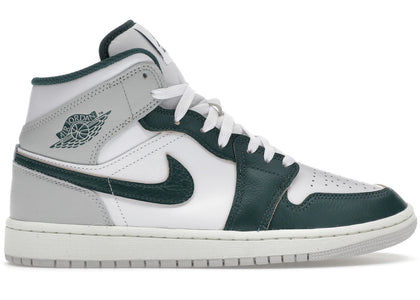 Jordan 1 Mid SE Oxidized Green - authentic Jordan sneakers