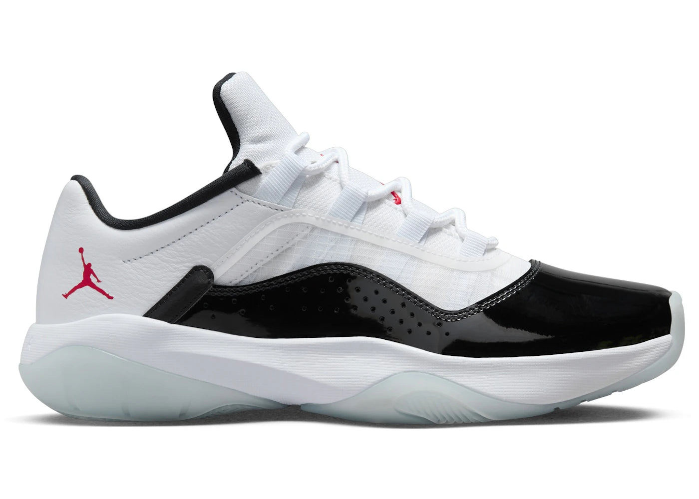 Jordan 11 CMFT Low White Black Blue Tint University Red (Women's) - vue 360
