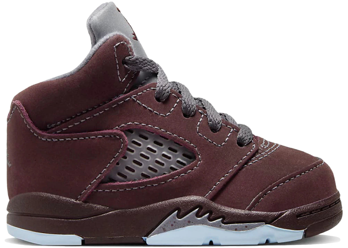 Jordan 5 Retro Burgundy (2023) (TD) - vue 360