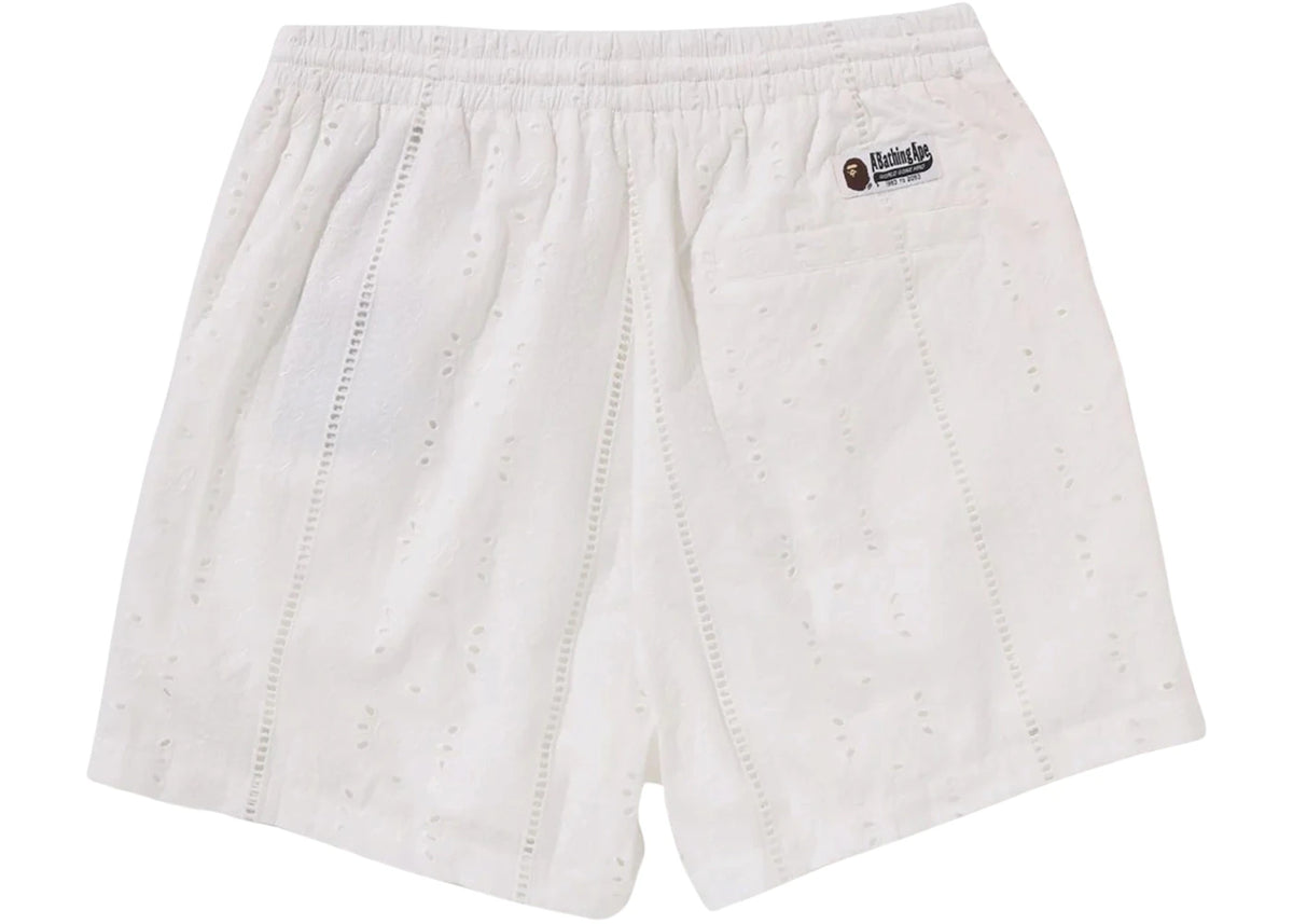 BAPE Embroidery Relaxed Fit Shorts Ivory - vue secondaire B