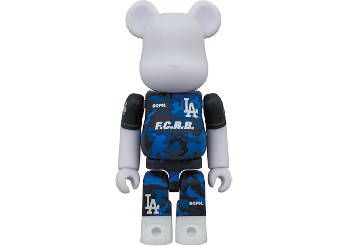 Bearbrick x F.C.R.B. x MLB (Los Angeles Dodgers) 100% & 400% Set - vue secondaire B
