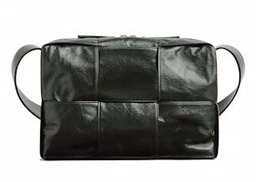 Bottega Veneta Medium Arco Camera Bag Dark Green - vue 360
