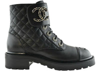 Chanel Combat-Boot mit Steppmuster aus schwarzem Leder
