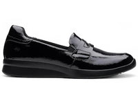 Clarks Ellowyn Penny Black Crinkle Patent (Women's)