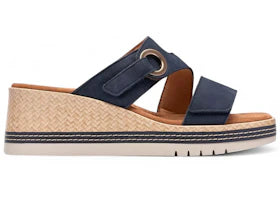 Clarks Kidiki Cove Navy Nubuck (Women's)