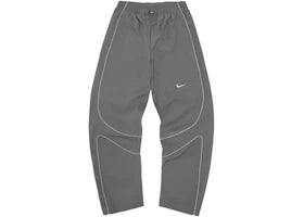 Corteiz x Nike NRG Pant Gully Grey - vue 360
