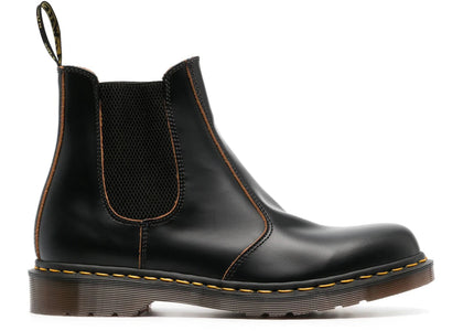 Dr. Martens 2976 Vintage Chelsea Boot Black - authentic Dr. Martens sneakers