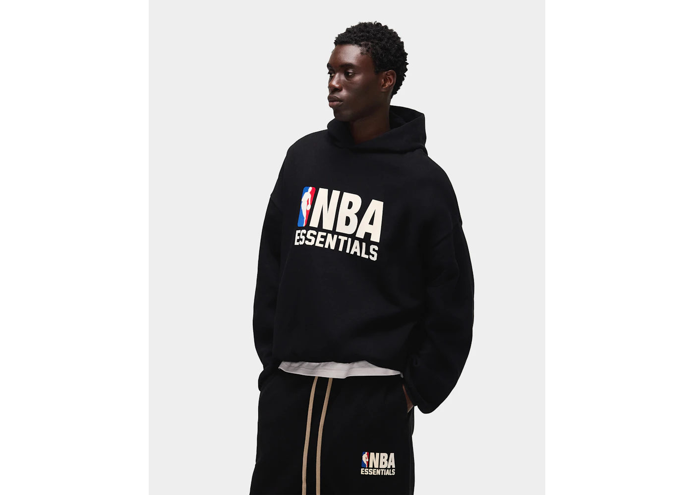 Fear of God Essentials NBA Hoodie Schwarz - vue secondaire B