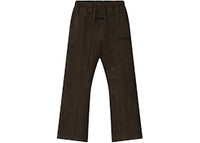 Fear of God Essentials Wildleder-Fleece-Schlaghose Braun