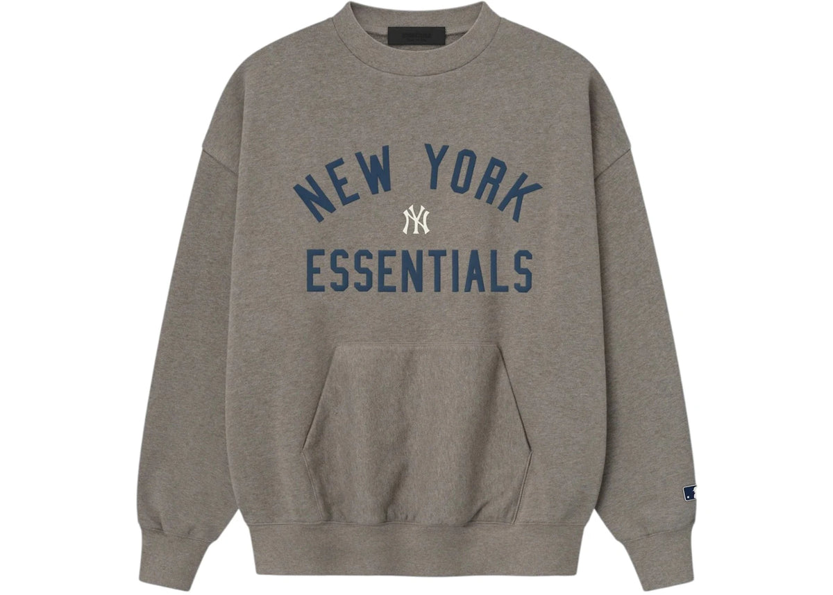 Fear of God Essentials Yankees Sport Crewneck Homestead Heather - vue 360