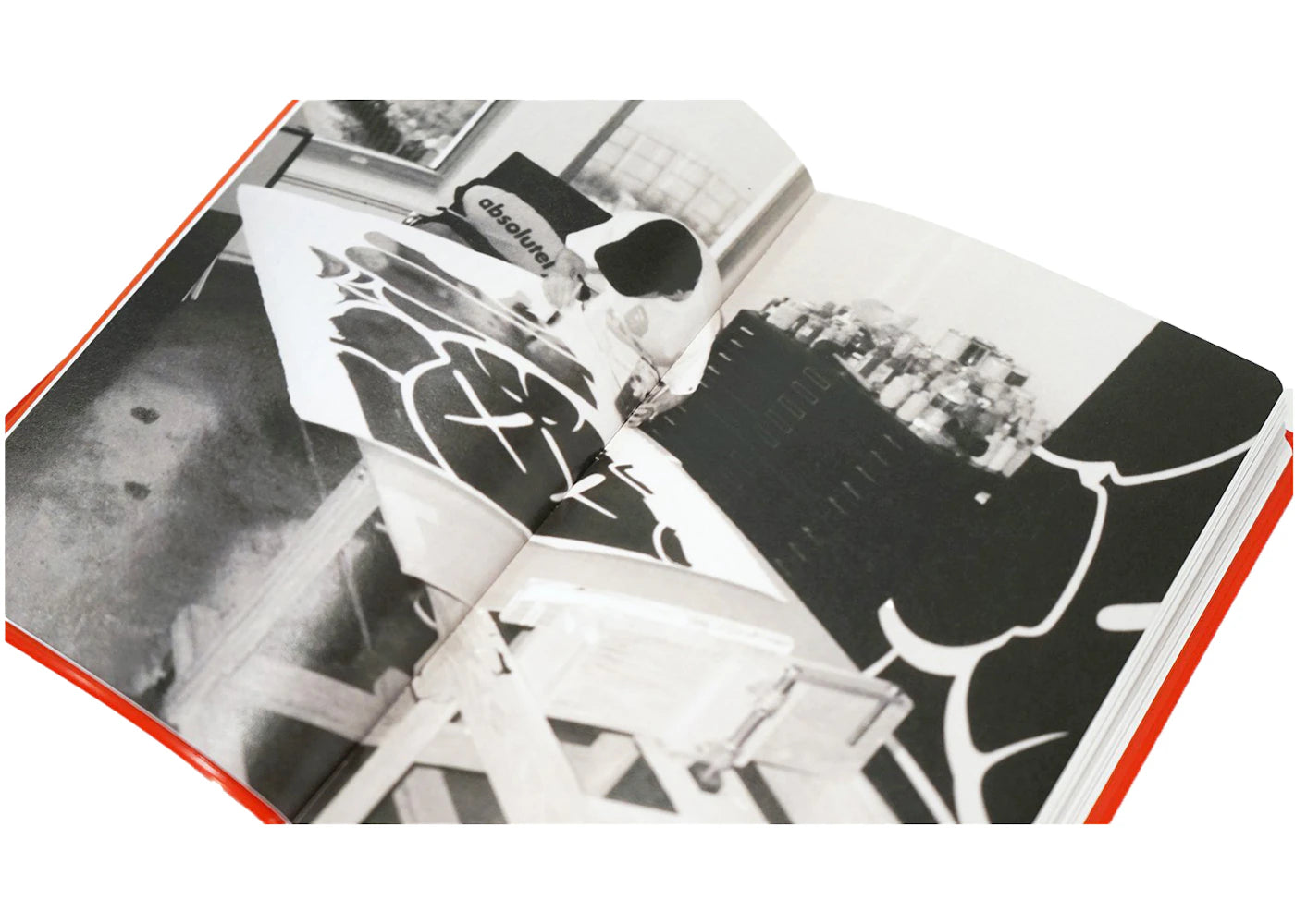 KAWS Tokyo First Handbook - vue secondaire A