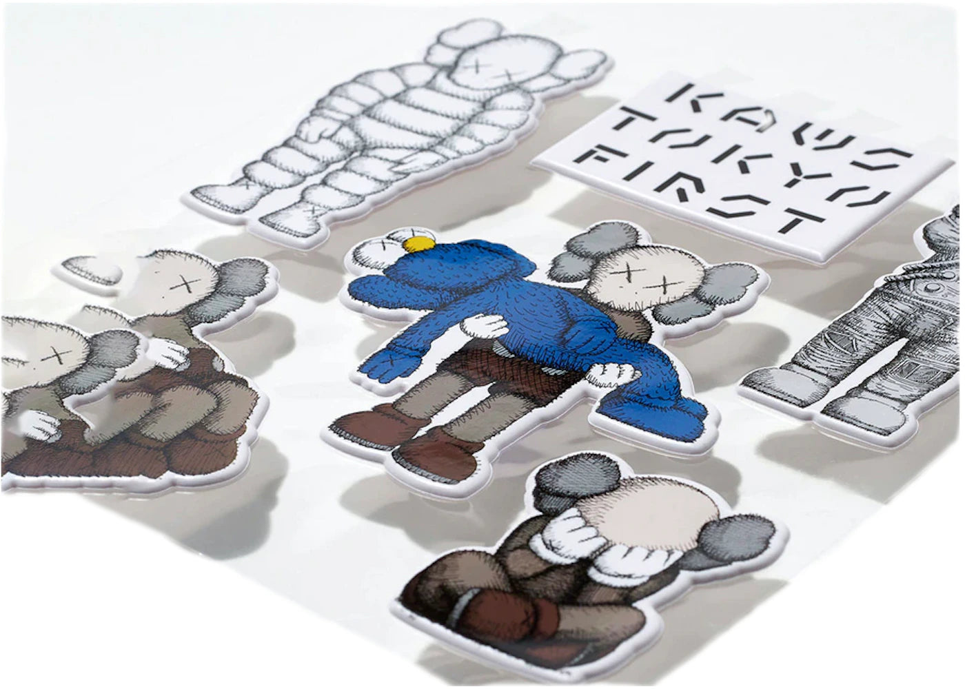 KAWS Tokyo First Pukupuku Sticker Set - vue secondaire B