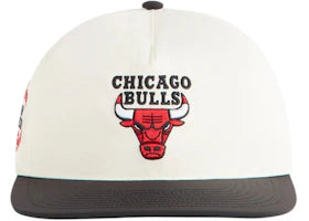 Kith x 47 Brand Chicago Bulls Nylon SL Hitch Snapback Sandrift - vue 360