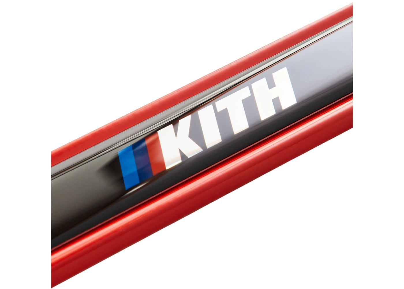 Kith x BMW Car Plate Cinnabar - vue secondaire B