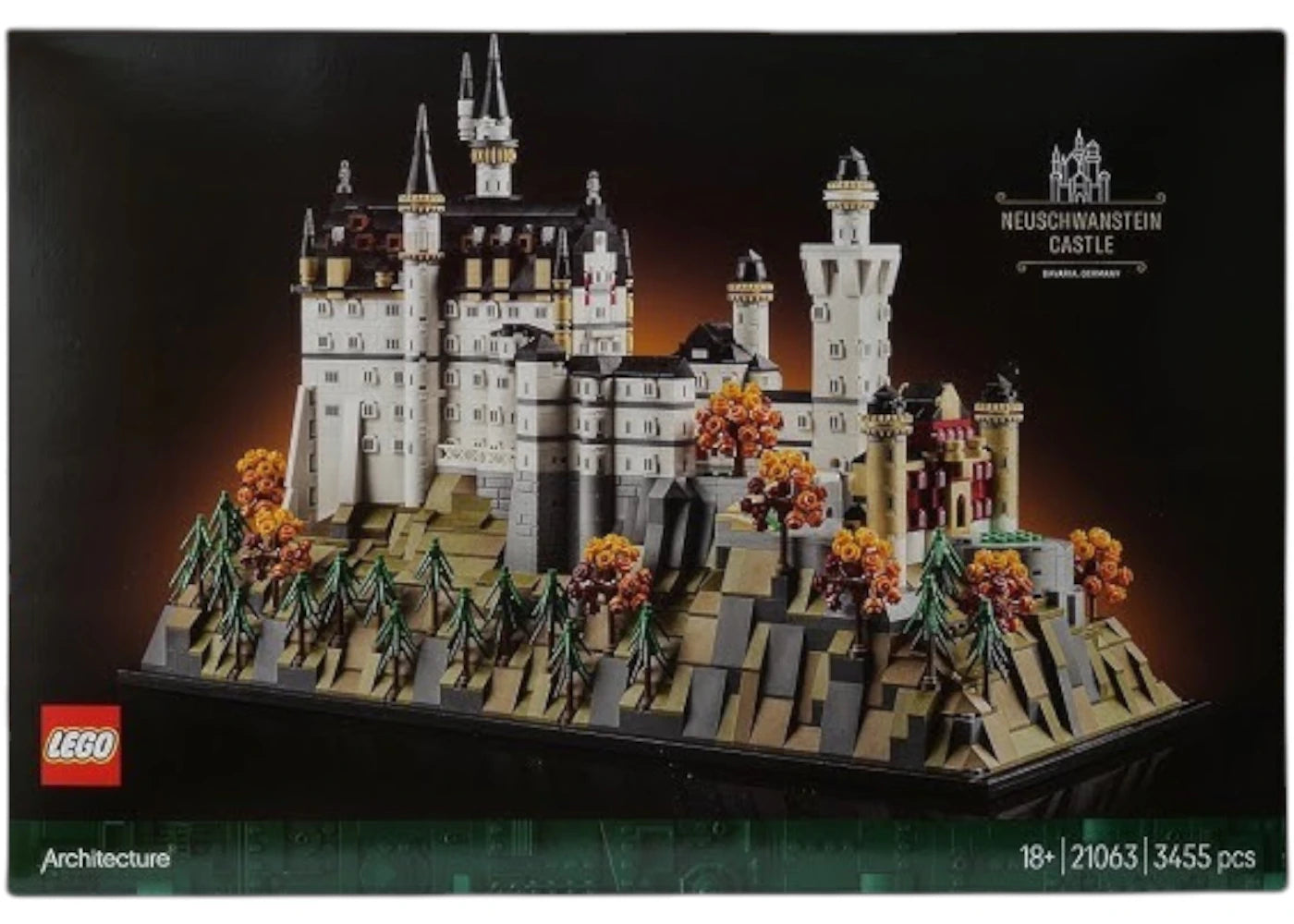 LEGO Architecture Neuschwanstein Castle Set 21063 - vue 360