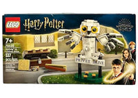 LEGO Harry Potter: Hedwig at 4 Privet Drive Set #76425