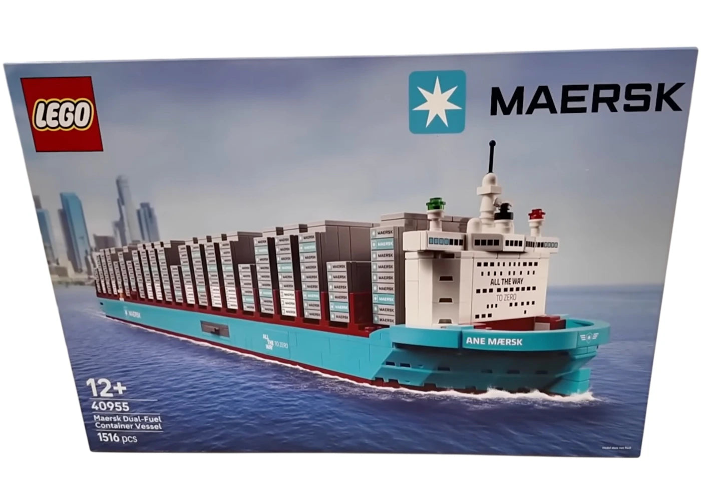 LEGO Maersk Dual-Fuel Container Vessel Set 40955 - vue 360