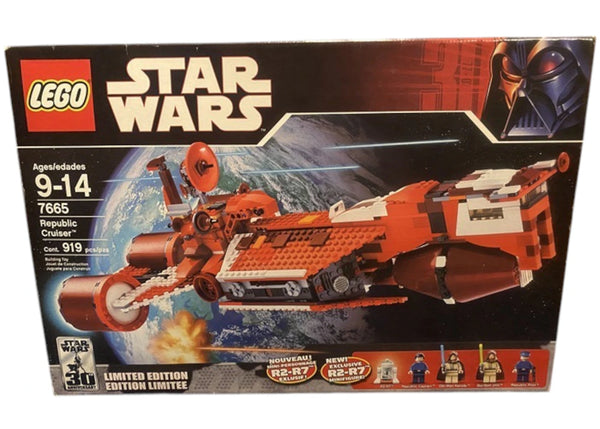 LEGO Star Wars Republic Cruiser Limited Edition with R2-R7 Set 7665 Red - authentic LEGO building set