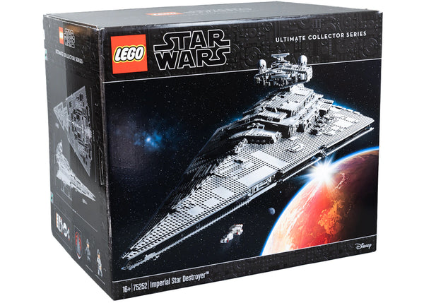 LEGO Star Wars Imperial Star Destroyer Ultimate Collector Series Set 75252 - authentic LEGO building set