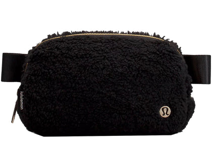 Lululemon Everywhere Fleece Belt Bag Crossbody Bag Black - authentic Lululemon product