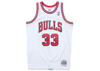 Mitchell & Ness Chicago Bulls Home 1997-98 Scottie Pippen Swingman Jersey White