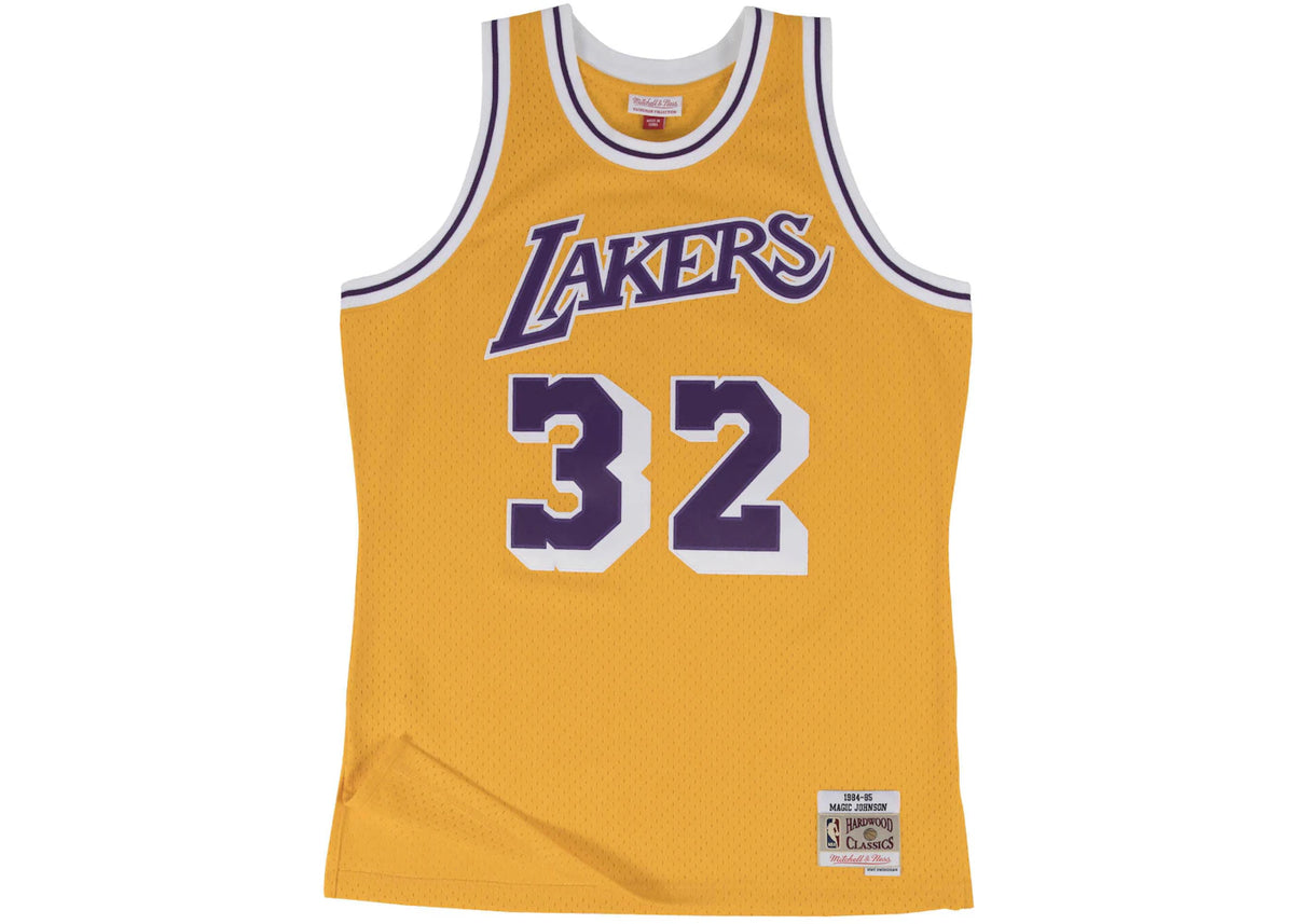 Mitchell & Ness Los Angeles Lakers Home 1984-85 Magic Johnson Swingman Jersey Light Gold - vue 360