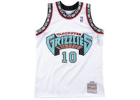 Mitchell & Ness Vancouver Grizzlies Home 1998-99 Mike Bibby Swingman Jersey White