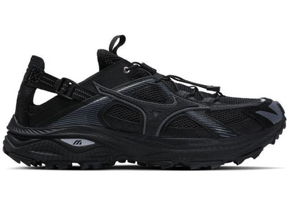 Mizuno Racer Trail SE Triple Black - authentic Mizuno sneakers
