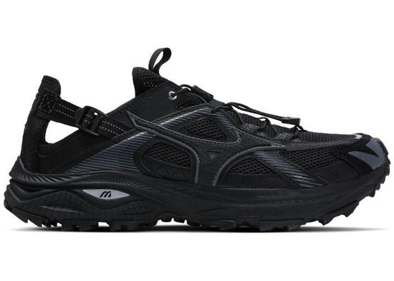 Mizuno Racer Trail SE Triple Black sneakers - authentic Mizuno shoes