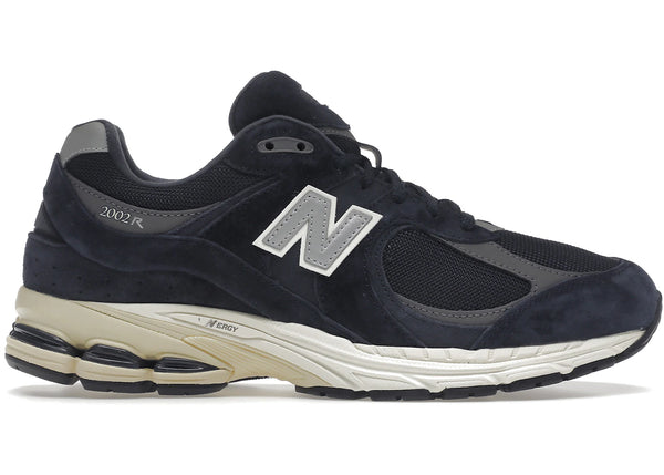 New Balance 2002R Eclipse Navy sneakers - authentic New Balance shoes