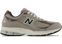 New Balance 2002R Warm Alpaca Light Chalkboard