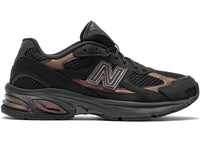 New Balance 2010 Black Iridescent