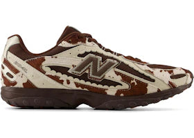 New Balance 204L atmos Pink Cow Girl Angora Pumpernickel