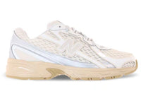 New Balance 740 Linen