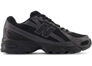New Balance 740 Triple Black (GS) - authentic New Balance sneakers