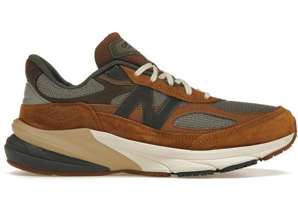 New Balance 990v6 Carhartt WIP Sculpture Center sneakers - authentic New Balance shoes