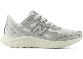 New Balance Fresh Foam Arishi v4 Silver Metallic Reflection White (Women's) - vue 360