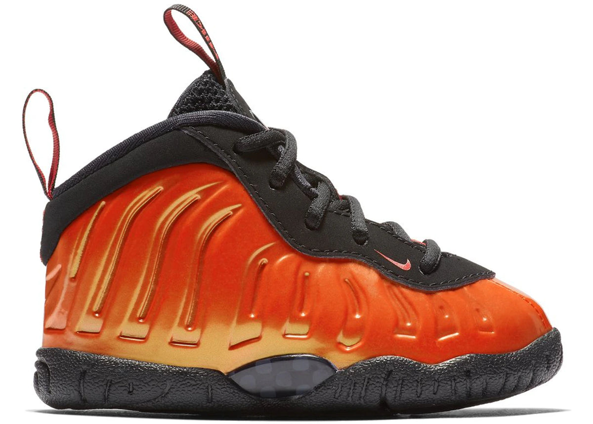 Nike Air Foamposite One Habanero Red (TD) - vue 360