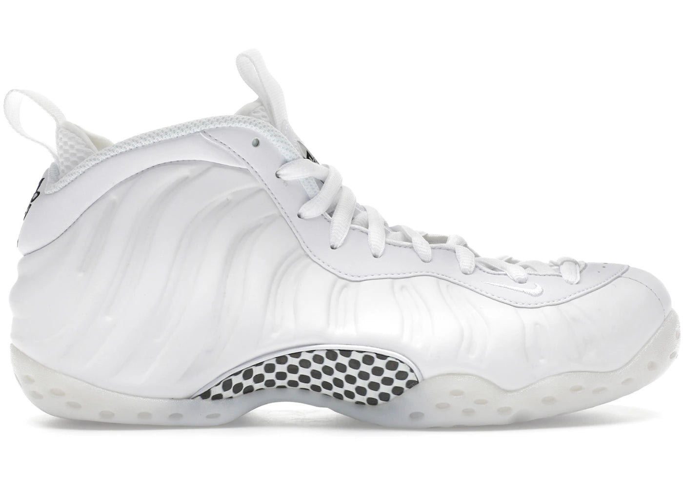 Nike Air Foamposite One Triple White sneakers - authentic Nike shoes