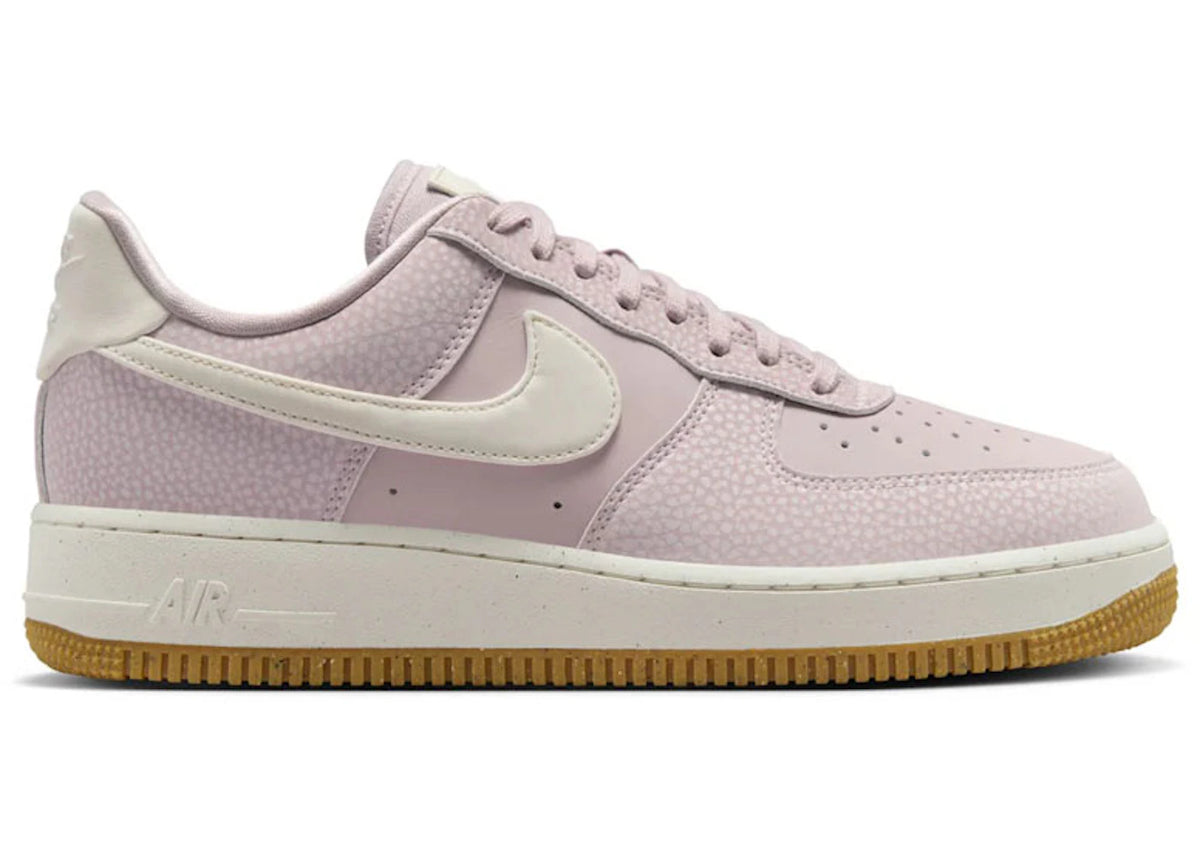 Nike Air Force 1 Low '07 Next Nature Platinum Violet (Women's) - vue secondaire A