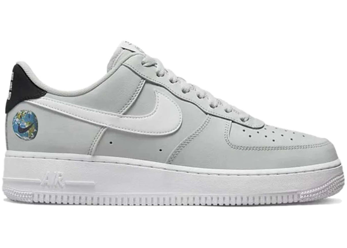Nike Air Force 1 Low Have a Nike Day Earth - vue 360